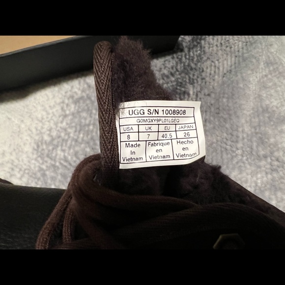 Ugg Men’s Neumel Leather Boots - Picture 12 of 12